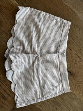 Club Monaco Scallop Hem Pink and White Dot Shorts